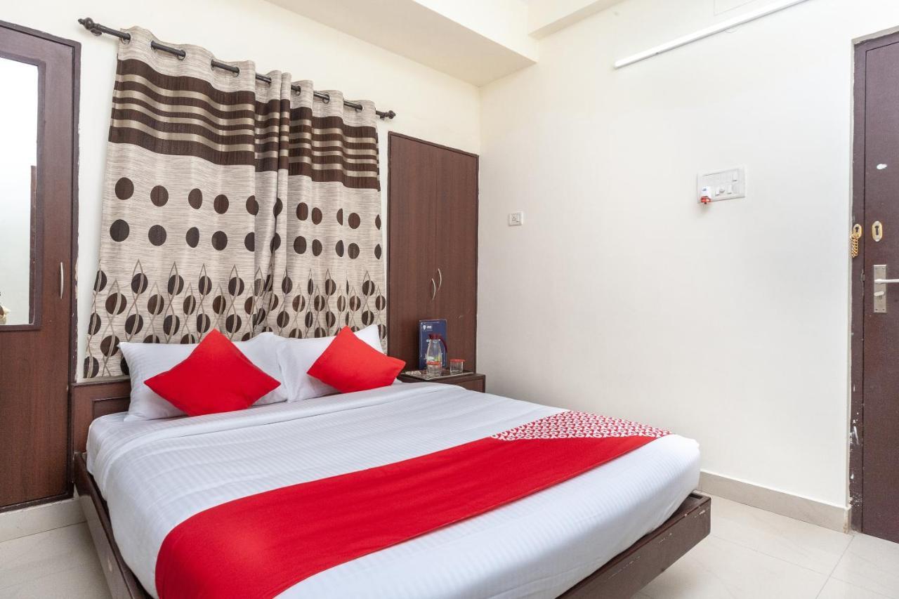 Oyo 22019 Skye Service Apartments チェンナイ エクステリア 写真
