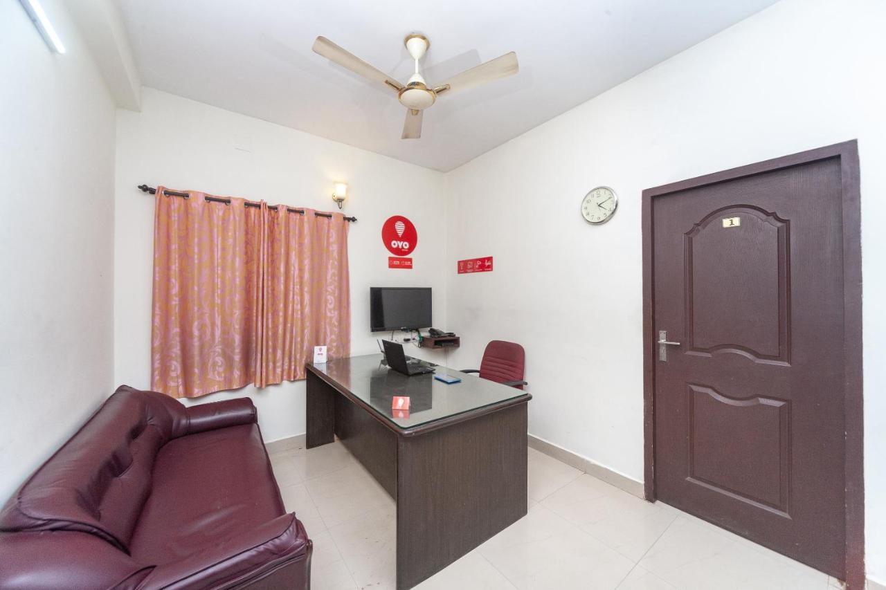 Oyo 22019 Skye Service Apartments チェンナイ エクステリア 写真