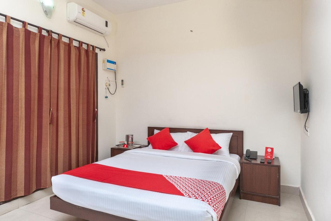 Oyo 22019 Skye Service Apartments チェンナイ エクステリア 写真