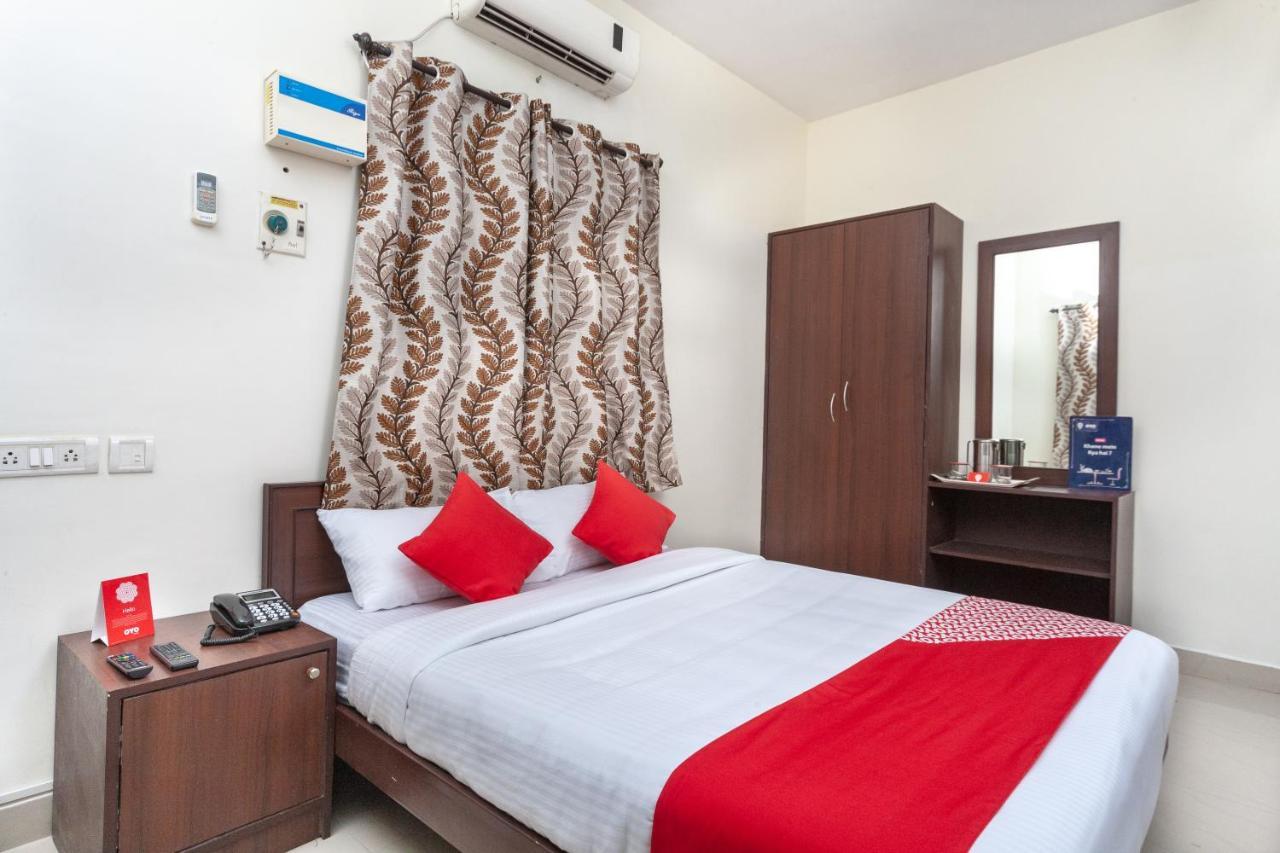 Oyo 22019 Skye Service Apartments チェンナイ エクステリア 写真