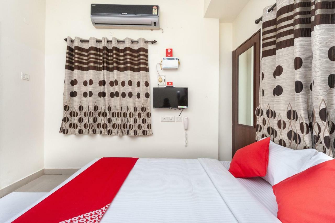 Oyo 22019 Skye Service Apartments チェンナイ エクステリア 写真