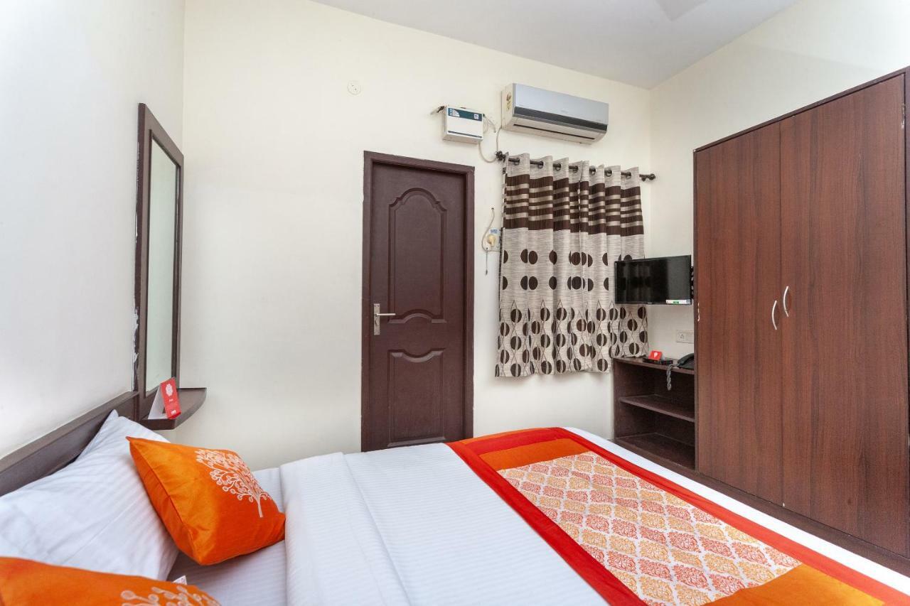 Oyo 22019 Skye Service Apartments チェンナイ エクステリア 写真